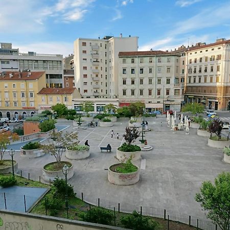 Appartement Casa Perugino à Trieste Extérieur photo