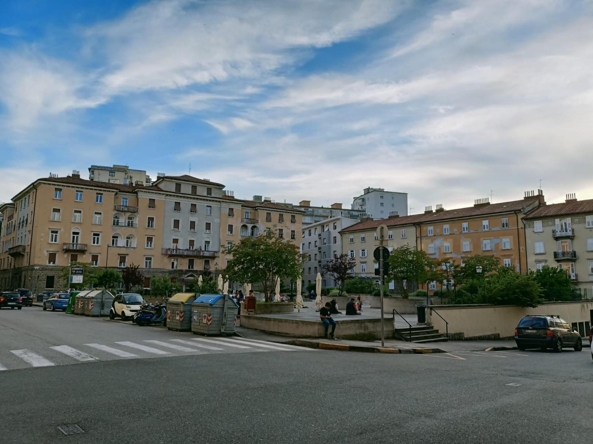 Appartement Casa Perugino à Trieste Extérieur photo